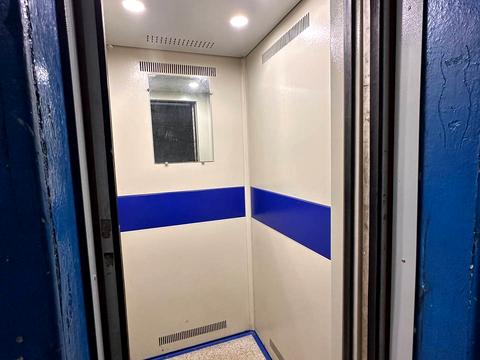 квартира за адресою Космонавтів вул., 4