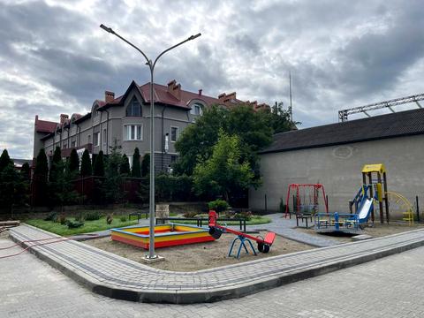 квартира за адресою Богдана Хмельницького вул., 73-Б