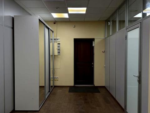 комерційна за адресою Музейний пров., 2