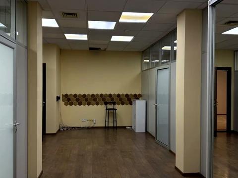 комерційна за адресою Музейний пров., 2