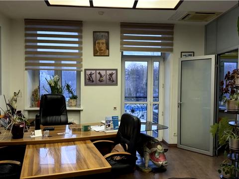 комерційна за адресою Музейний пров., 2
