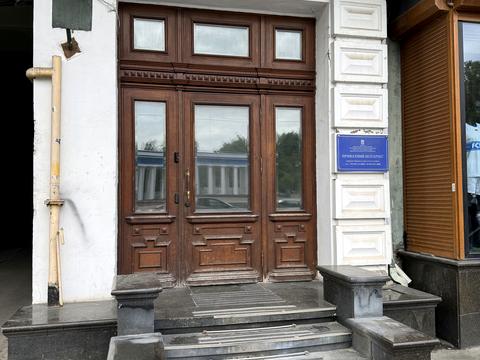 комерційна за адресою Музейний пров., 2