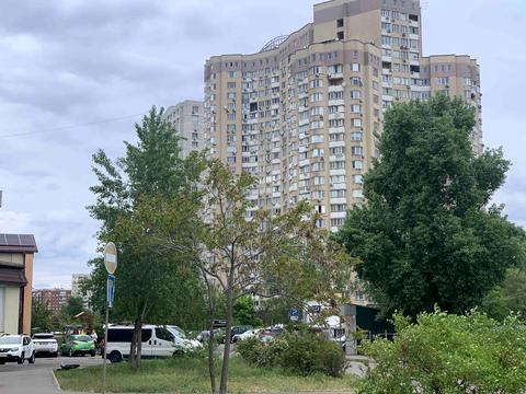 квартира по адресу Миколы Бажана просп., 1-М