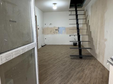 квартира за адресою Льва Ландау просп. (50-річчя СРСР), 52-Л