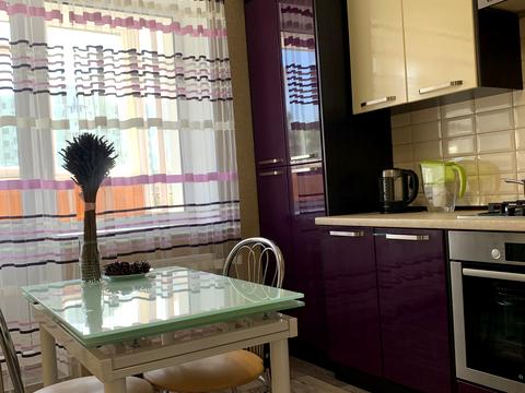 квартира за адресою Михайла Лушпи просп., 5 к30