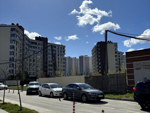 комерційна за адресою Михайла Дерегуса вул. (Янтарна), 42