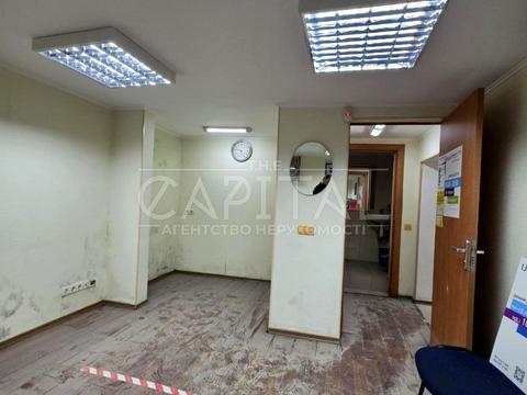 комерційна за адресою Круглоуніверситетська вул., 22