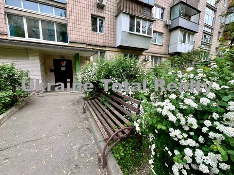 квартира за адресою Русанівська набережна вул., 4/1
