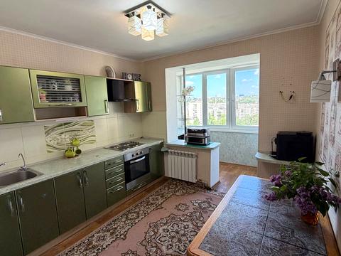 квартира за адресою Слави бульв., 6