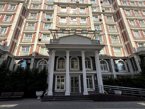 квартира по адресу Дмитрия Луценко ул. (Крейсера 'Аврора'), 12-А