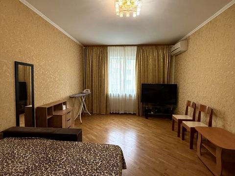 квартира за адресою Лесі Українки вул., 11