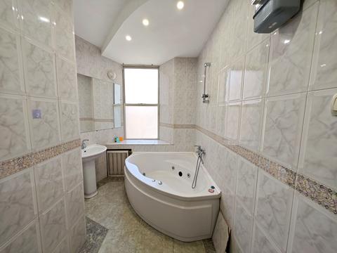 квартира за адресою Софіївська вул., 11