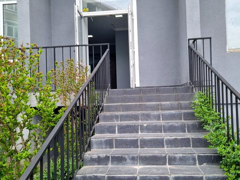 комерційна за адресою Горбачевського вул., 47
