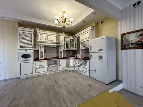 квартира за адресою Депутатська вул., 23-А
