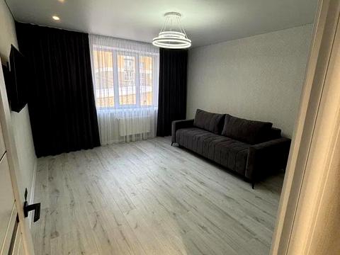 квартира за адресою Роксоляни вул., 43б