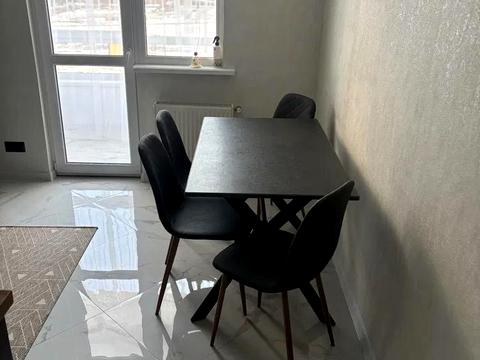квартира за адресою Роксоляни вул., 43б