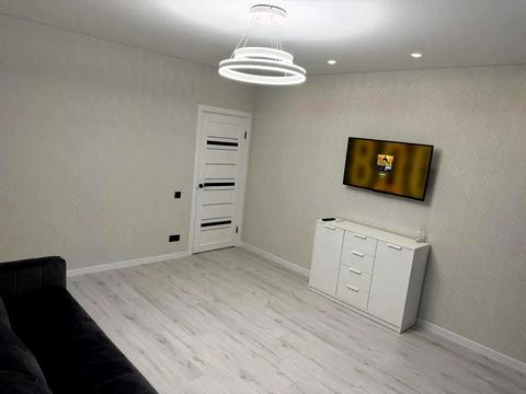 квартира за адресою Роксоляни вул., 43б