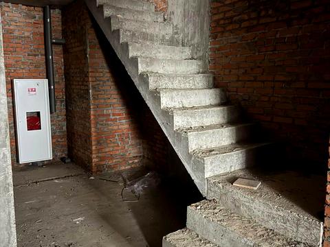комерційна за адресою Бориса Гмирі вул., 22-Б