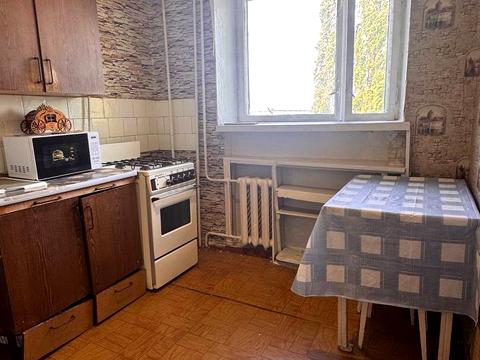 квартира за адресою Володимира Стельмаха вул. (Курчатова), 62а