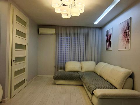 квартира за адресою Академіка Сахарова вул., 26