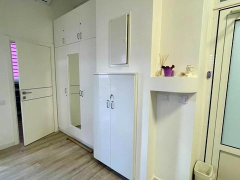 коммерческая по адресу Городоцкая ул., 157