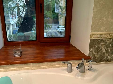 квартира за адресою Шота Руставелі вул., 34