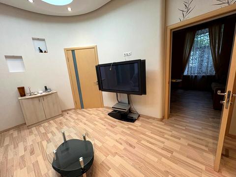 квартира за адресою Шота Руставелі вул., 34