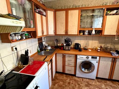 квартира за адресою Тролейбусна вул., 8