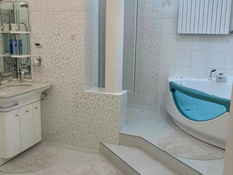 квартира по адресу Староказацкая ул. (Комсомольская), 40