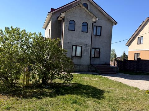 будинок за адресою Будівельників