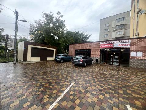 комерційна за адресою Стрийська вул., 179/1