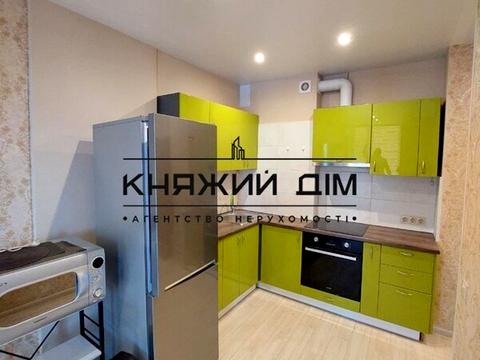 квартира за адресою Соборності просп. (Возз'єднання), 17 к2