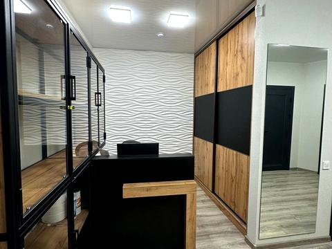 комерційна за адресою Бельведерська вул., 23