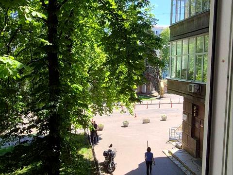 комерційна за адресою Академіка Богомольця вул., 7/14