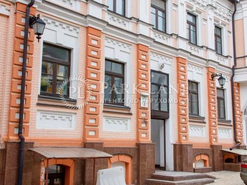 комерційна за адресою Гончарна вул., 3