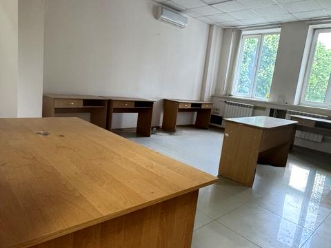 комерційна за адресою Аерокосмічний просп., 41/2