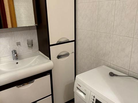 квартира за адресою Академіка Корольова вул., 120