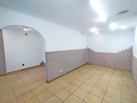коммерческая по адресу Степана Бандеры ул., 33а