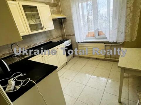квартира за адресою Митрополита Андрея Шептицького вул. (Анатолія Луначарського), 24
