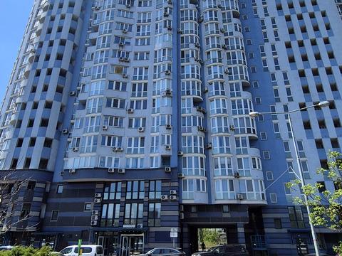квартира за адресою Соборності просп. (Возз'єднання), 30