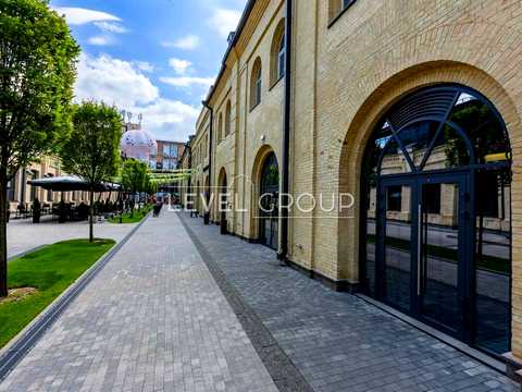 комерційна за адресою Князів Острозьких вул. (Московська), 8