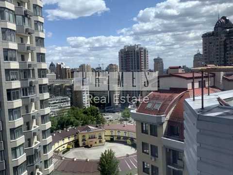 коммерческая по адресу Евгения Коновальца ул. (Щорса), 32-Б