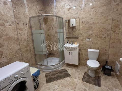 квартира за адресою Отакара Яроша пров., 22