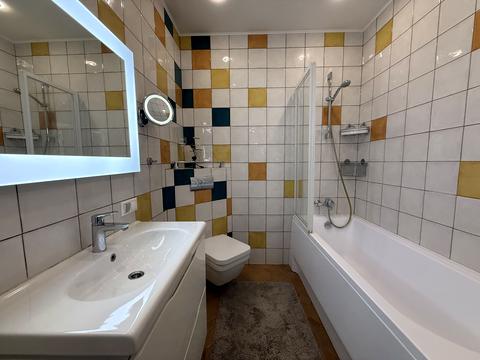 квартира за адресою Анатолія Петрицького вул., 17