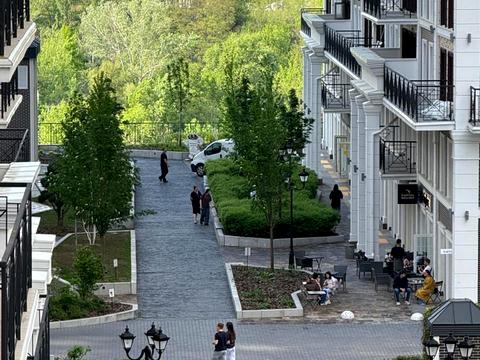 комерційна за адресою Київ, Михайла Максимовича вул. (Онуфрія Трутенка), (Будинок «Престон»)