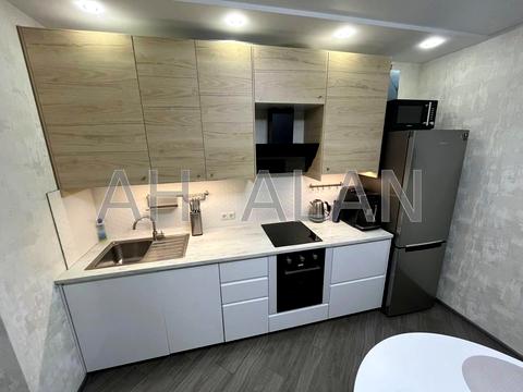 квартира за адресою Драгоманова вул., 10