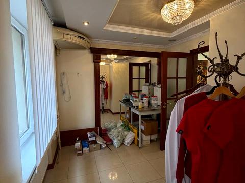 комерційна за адресою Василіянок вул., 35