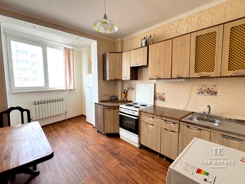 квартира за адресою Райдужний масив вул., 6