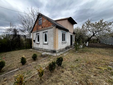 будинок за адресою Астра