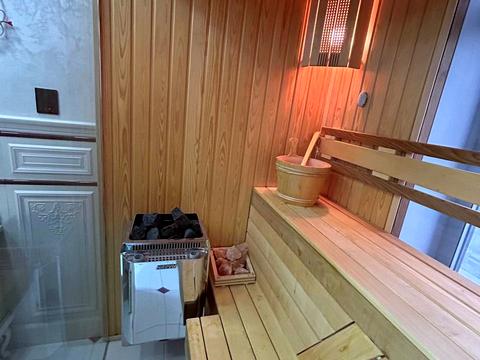 квартира за адресою Європейська вул. (Миронова), 9-А